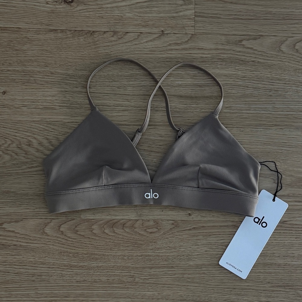 Alo Yoga  Splendor Bra in Light Cocoa size S- NWT